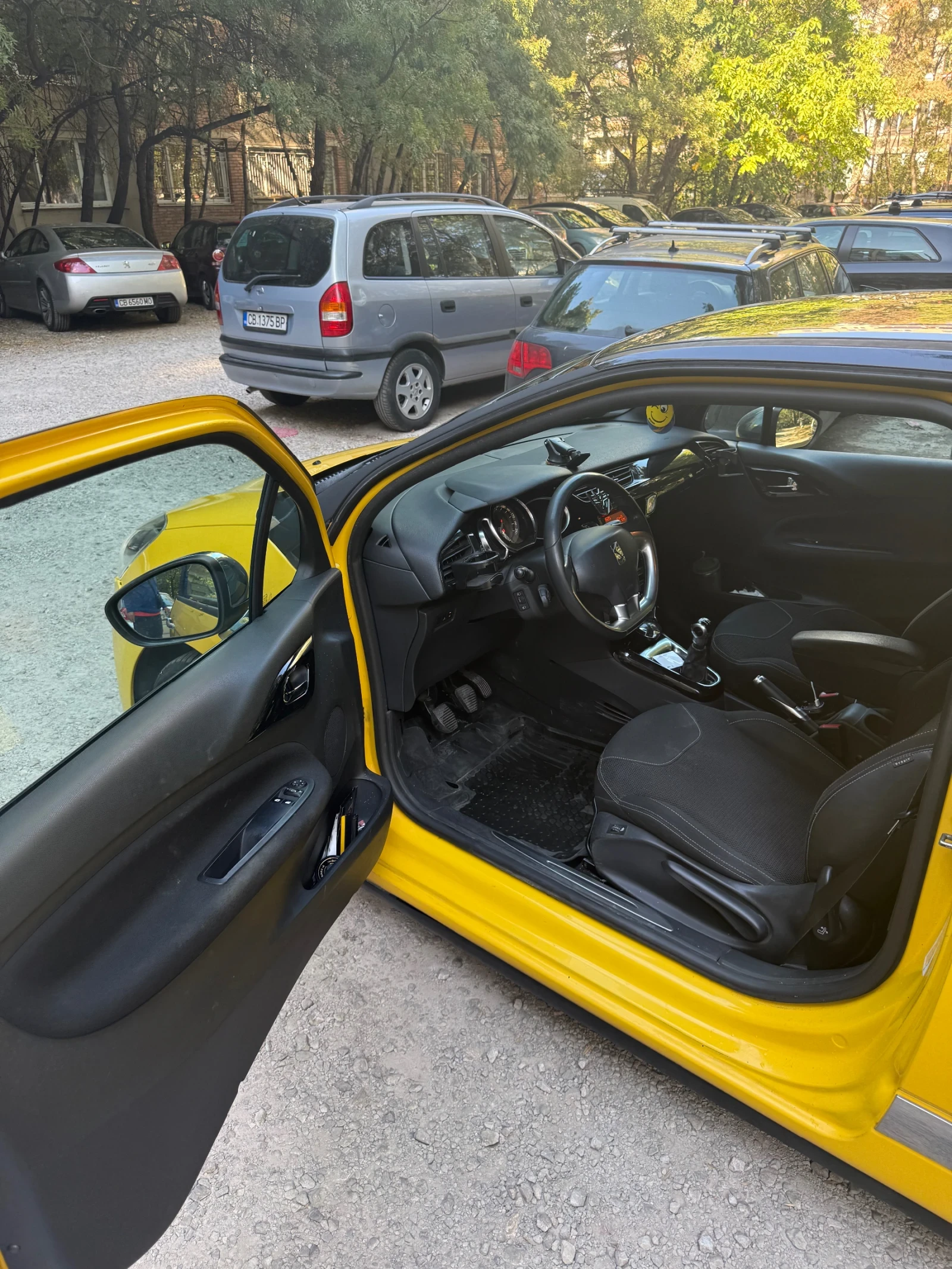 Citroen DS3, снимка 2 - Автомобили и джипове - 56313728