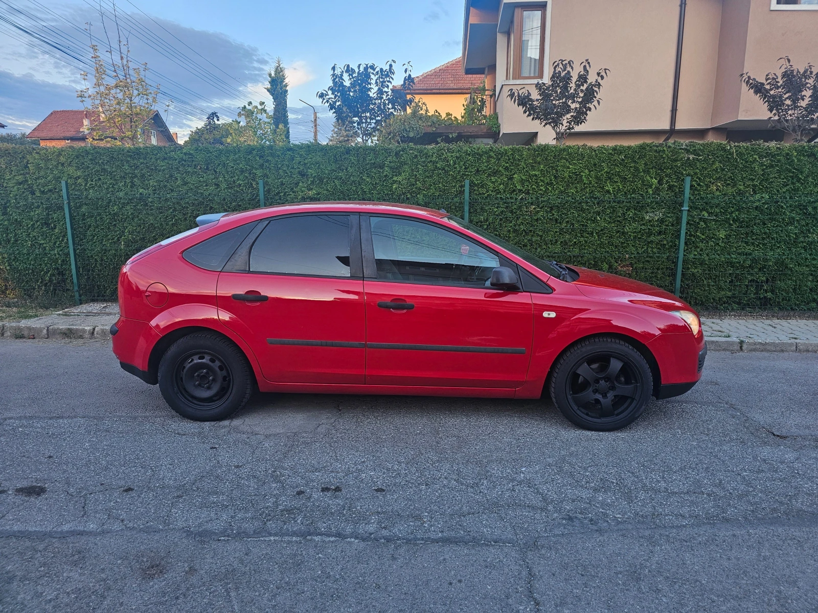 Ford Focus Гаражен-клима, снимка 7 - Автомобили и джипове - 56406916