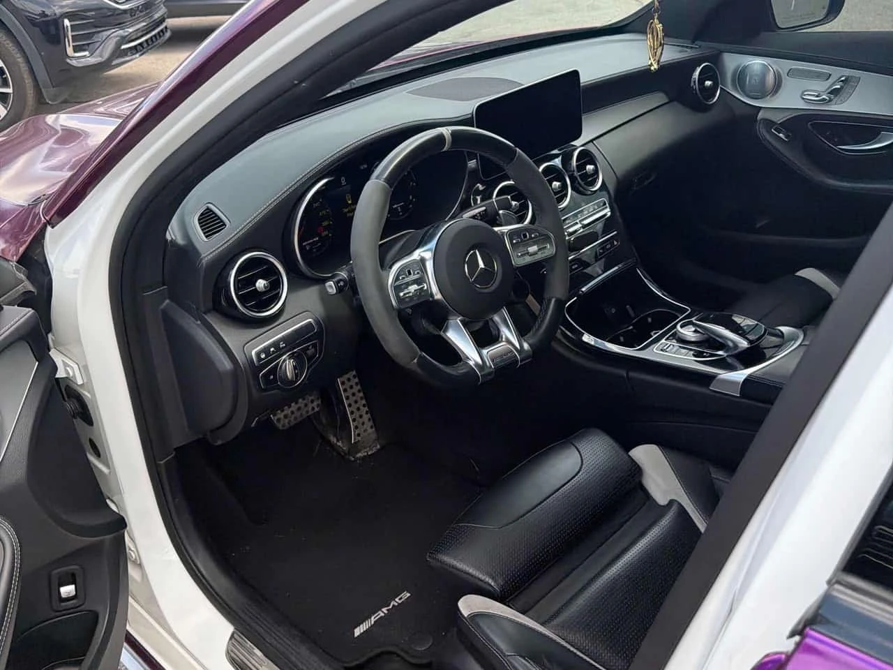 Mercedes-Benz C 63 AMG * CARFAX * ����� �� ����������� | Mobile.bg � ����������� 5