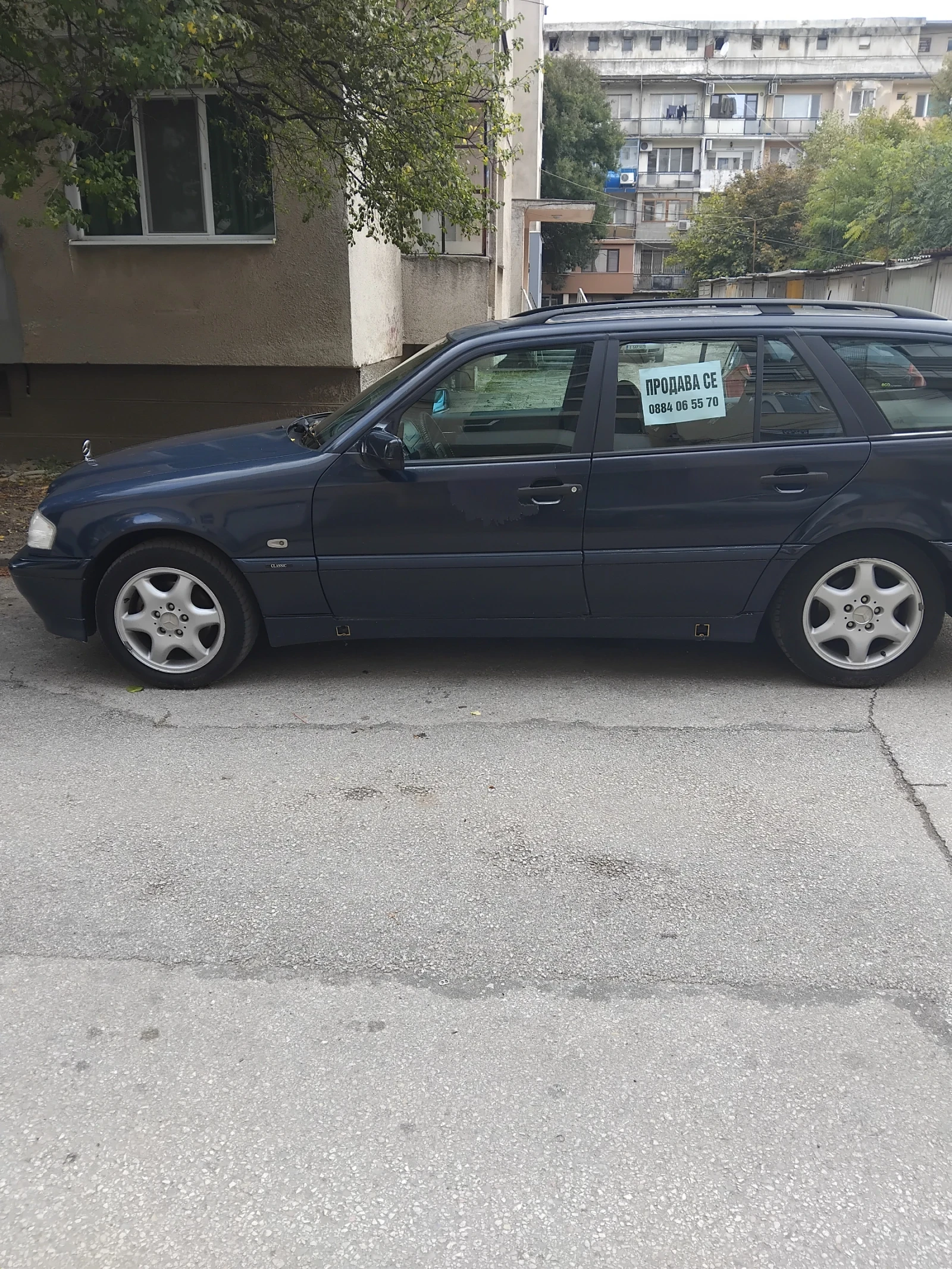 Mercedes-Benz C 220, снимка 3 - Автомобили и джипове - 56540255