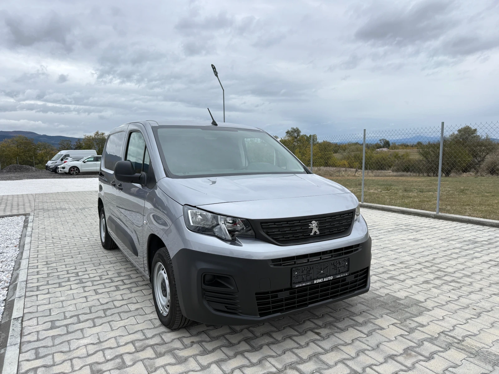 Peugeot Partner 1.5HDI, снимка 8 - Автомобили и джипове - 56584666