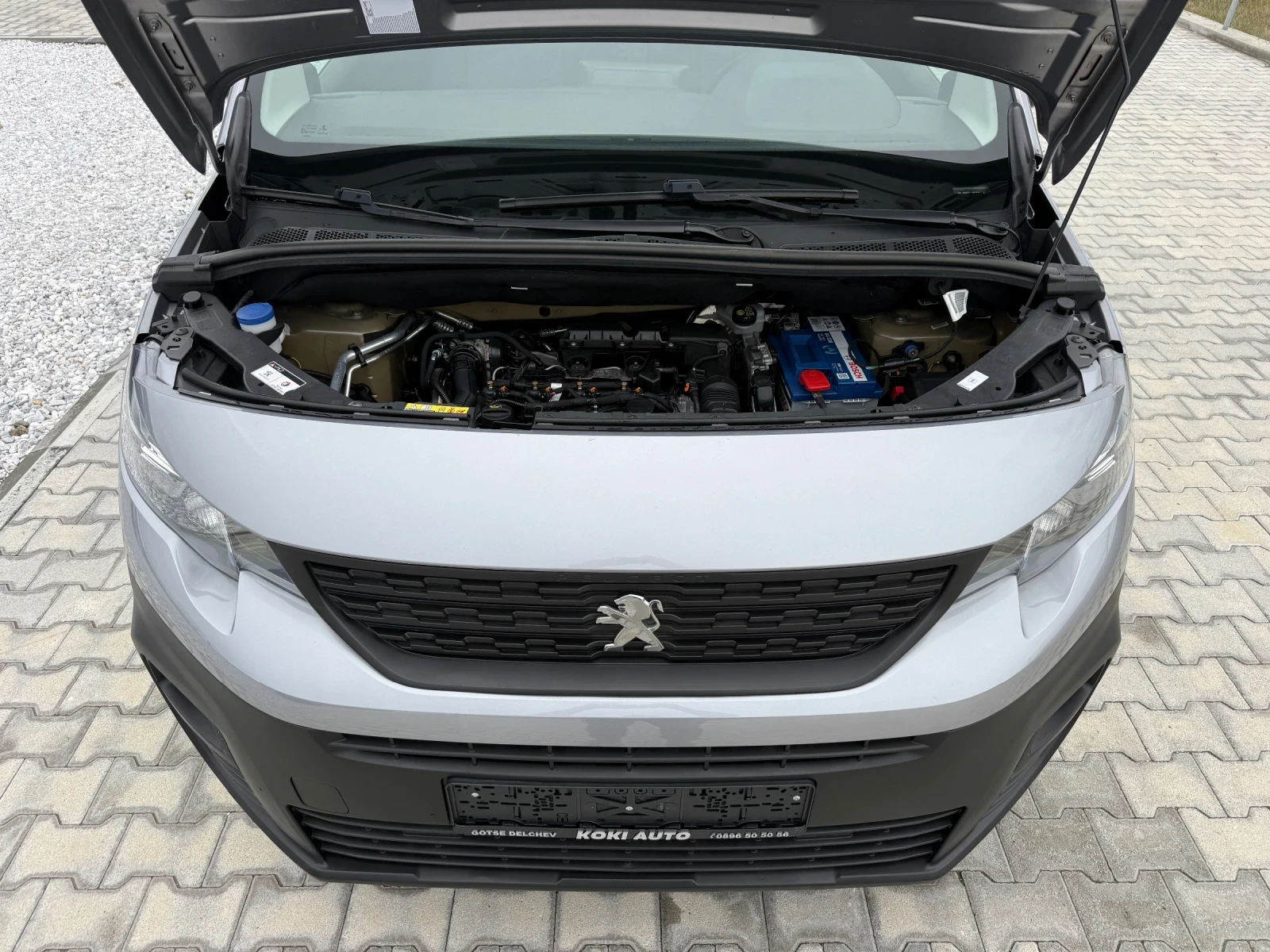Peugeot Partner 1.5HDI, снимка 17 - Автомобили и джипове - 56584666
