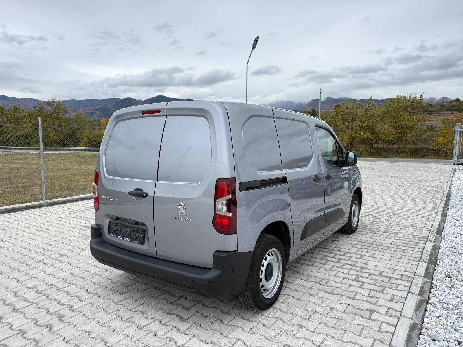 Peugeot Partner 1.5HDI, снимка 6 - Автомобили и джипове - 56584666