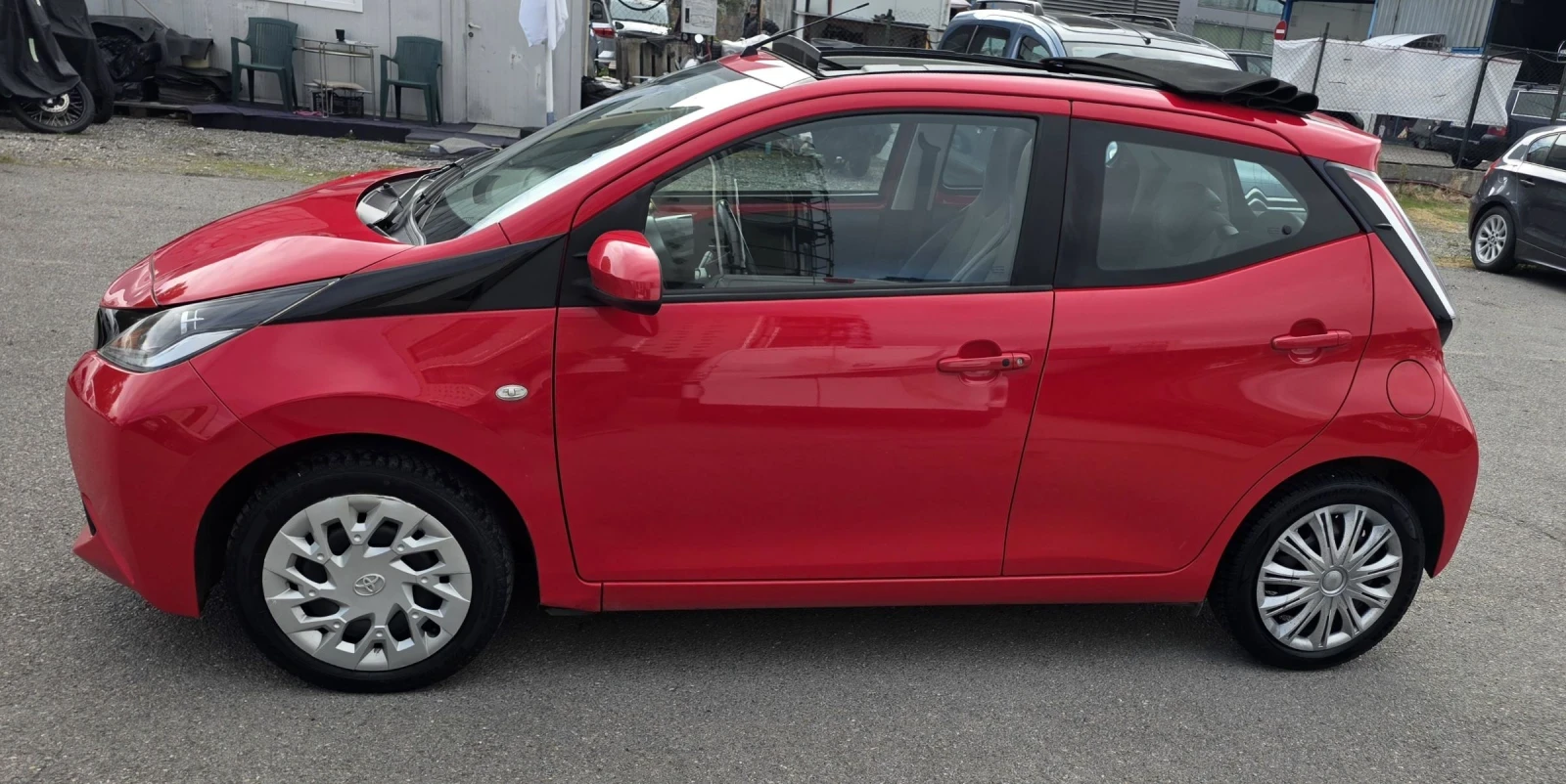 Toyota Aygo Кабрио, keyless, кожа, снимка 5 - Автомобили и джипове - 56714097
