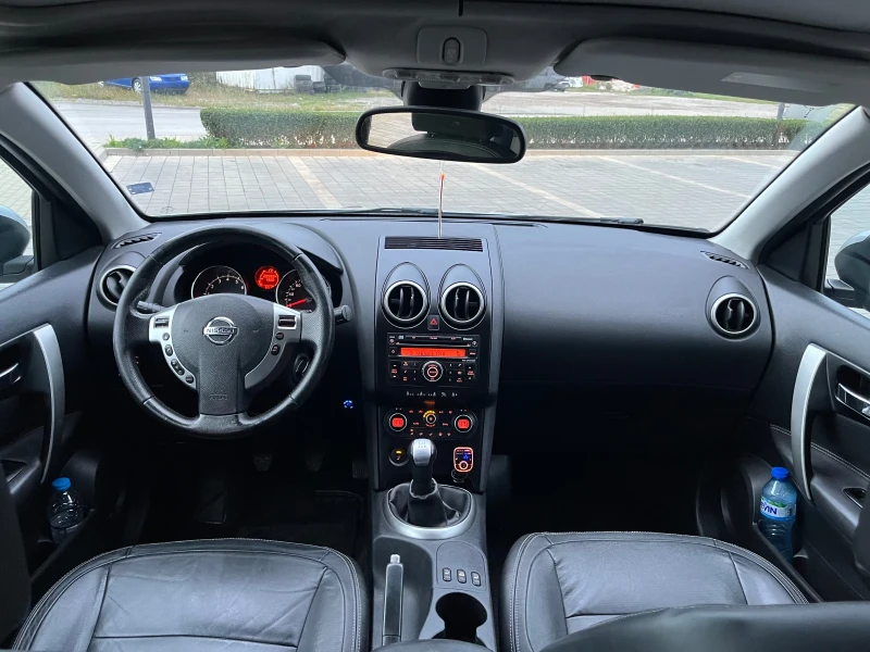 Nissan Qashqai 1.6i 114k.c. * ГАЗ * Кожа * Подгрев * Keyless, снимка 14 - Автомобили и джипове - 47448079