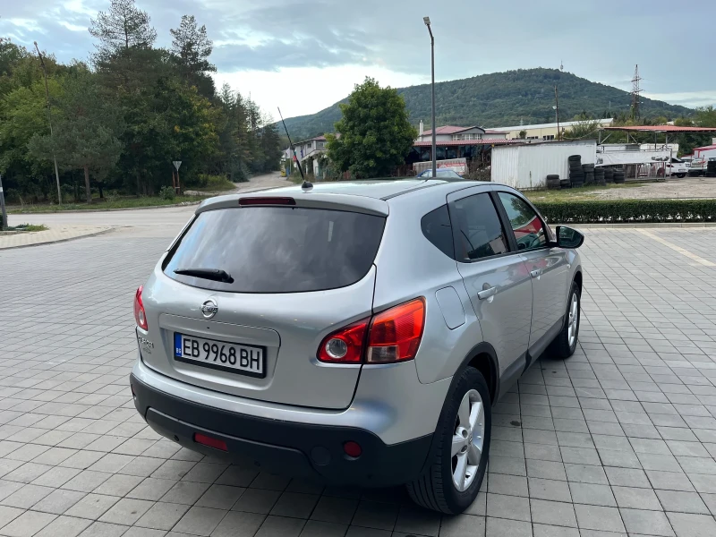 Nissan Qashqai 1.6i 114k.c. * ГАЗ * Кожа * Подгрев * Keyless, снимка 5 - Автомобили и джипове - 47448079