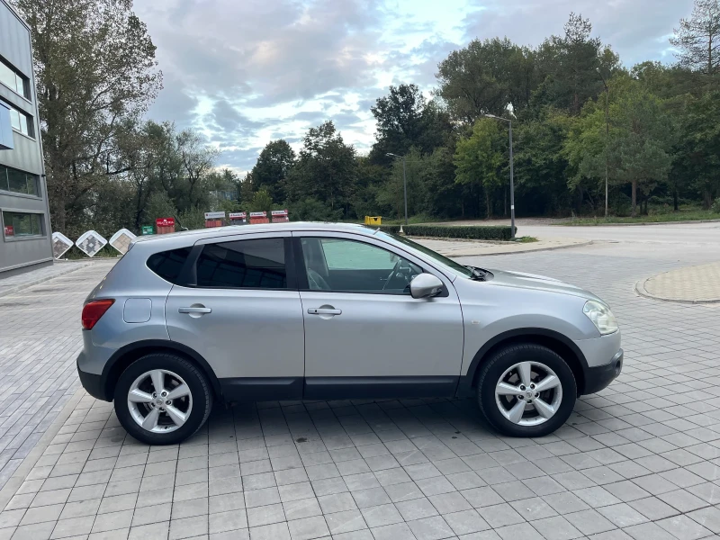 Nissan Qashqai 1.6i 114k.c. * ГАЗ * Кожа * Подгрев * Keyless, снимка 6 - Автомобили и джипове - 47448079