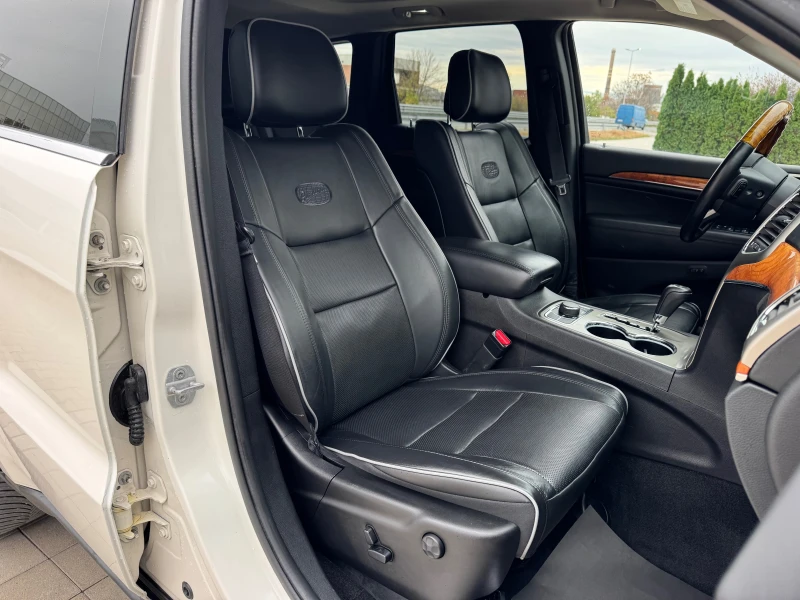 Jeep Grand cherokee OVERLAND-3.6-ГАЗ-ОБДУХВАНЕ-ПОДГРЕВ-DISTRONIK-КАМЕР, снимка 13 - Автомобили и джипове - 52290838