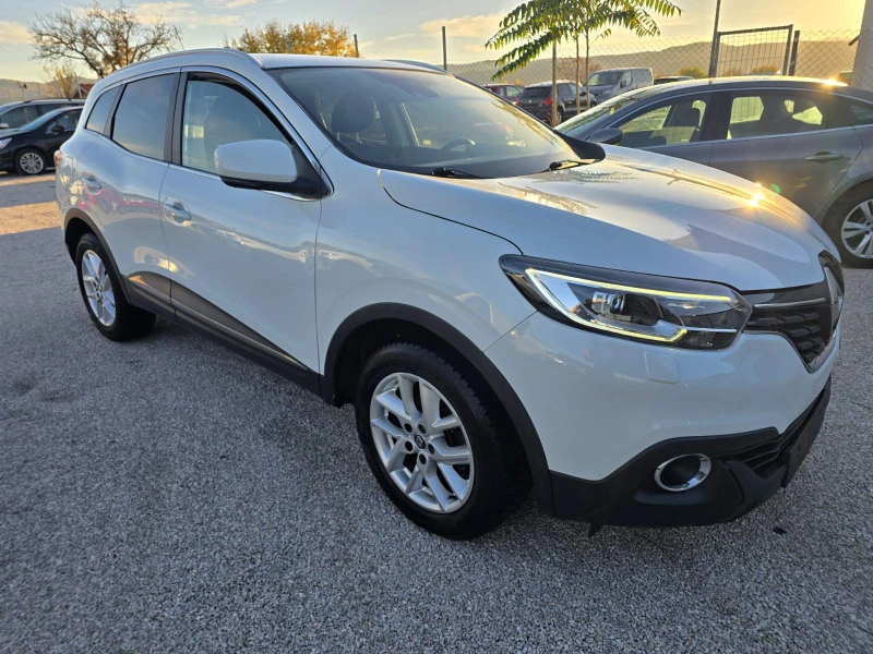 Renault Kadjar 1.2 TCe Навигация| Парктроник| Джанти, снимка 3 - Автомобили и джипове - 52404338