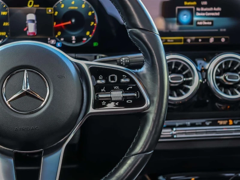 Mercedes-Benz GLA * GLA250 4MATIC * CARFAX * ЦЕНА ДО БГ, снимка 14 - Автомобили и джипове - 53235016