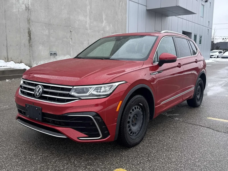 VW Tiguan * CARFAX* KEYLESS* PANO* 