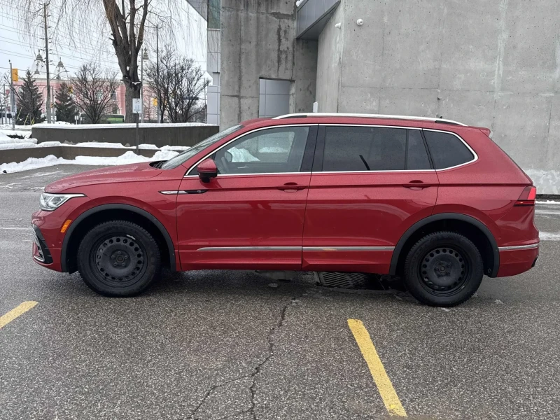 VW Tiguan * CARFAX* KEYLESS* PANO* , снимка 5 - Автомобили и джипове - 53536638