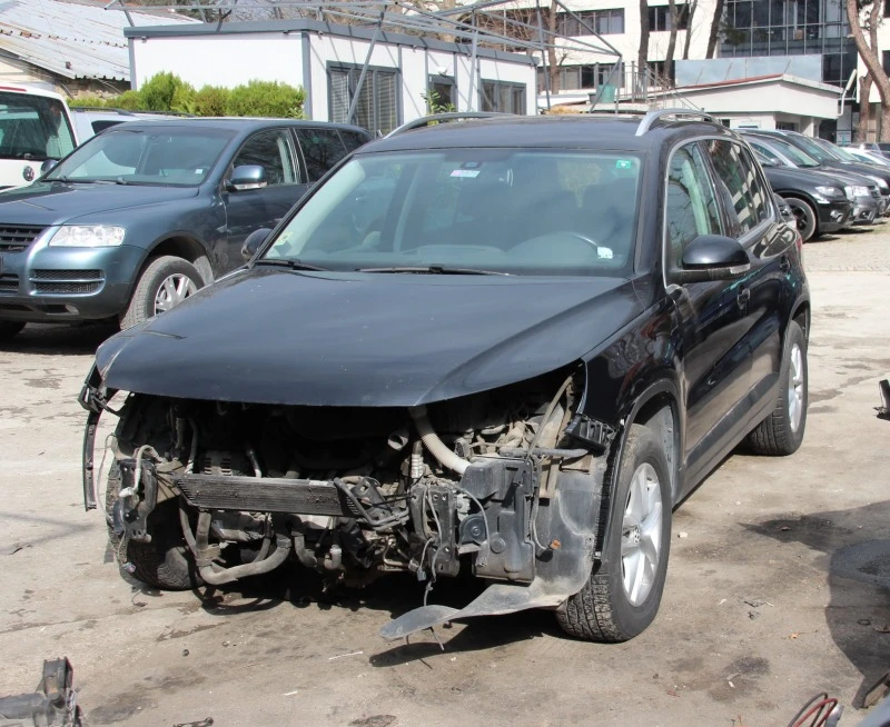 VW Tiguan 2.0 TDI CBA, 4MOTION АВТОМАТ САМО НА ЧАСТИ - 12 лв. - 40791890 1