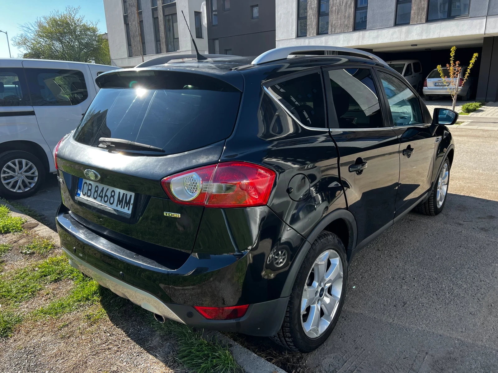 Ford Kuga 2.0 TDCI 4x4 ОБСЛУЖЕН - изображение 5