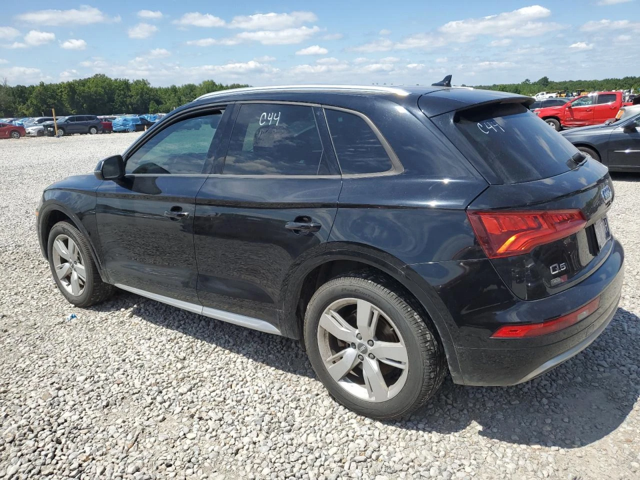 Audi Q3  - изображение 4