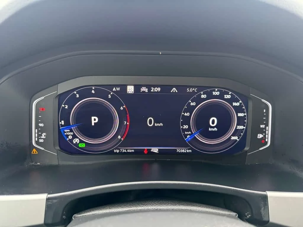 VW Atlas * EXECLINE | 4 MOTION | HTD/VNT SEATS | PANO * CAR, снимка 13 - Автомобили и джипове - 53862875