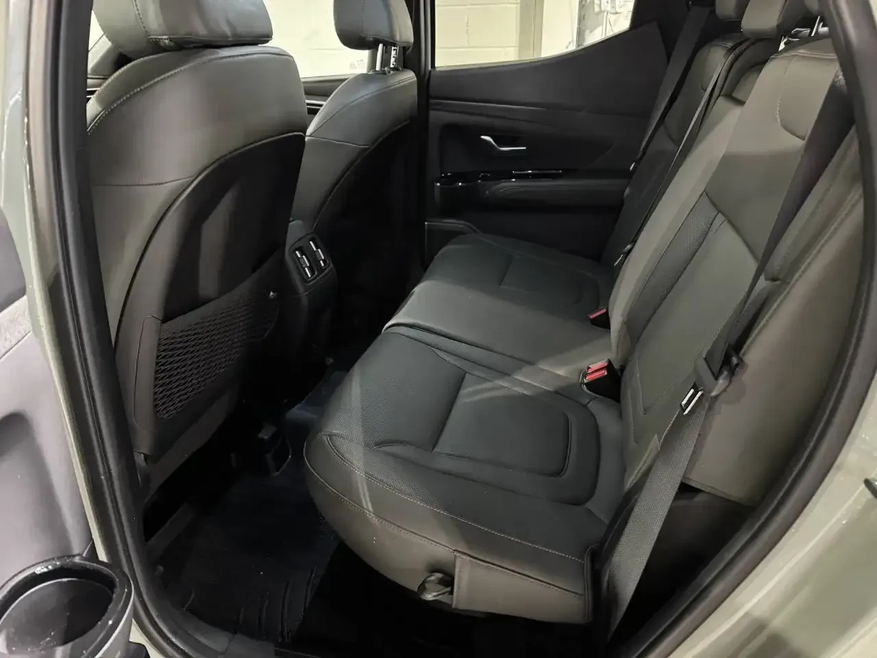 Hyundai Santa Cruz 2.5 Turbo AWD ULTIMATE 360 CAM ДИГИТАЛНО ТАБЛО, снимка 11 - Автомобили и джипове - 54149476