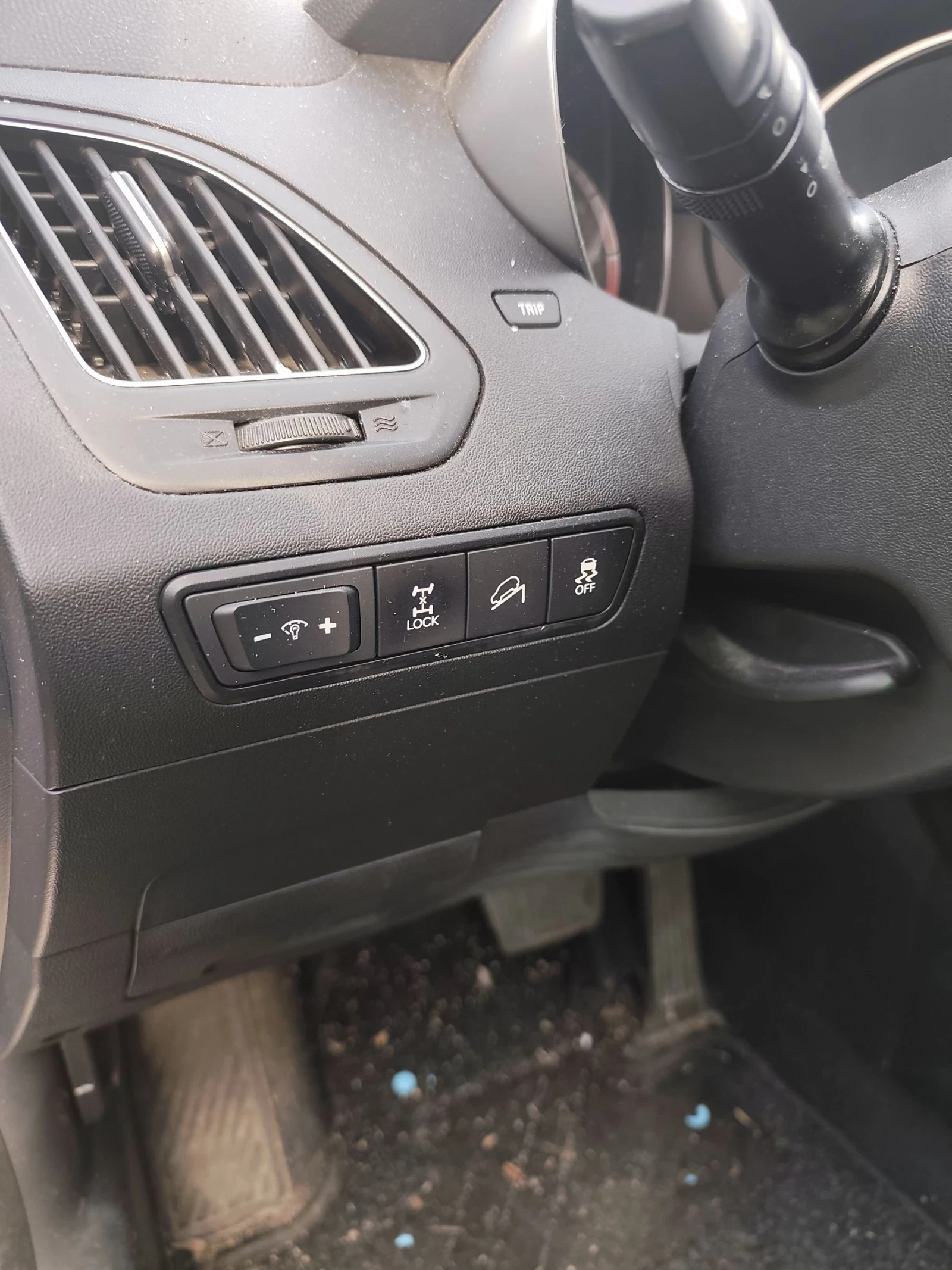 Hyundai IX35, снимка 9 - Автомобили и джипове - 54220789