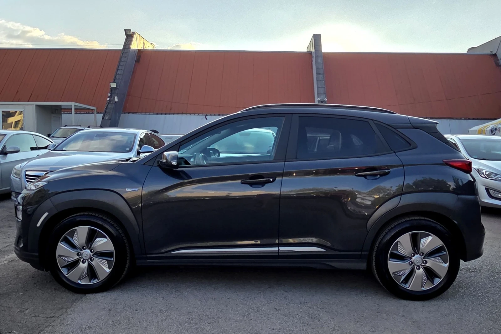 Hyundai Kona, снимка 5 - Автомобили и джипове - 54692810
