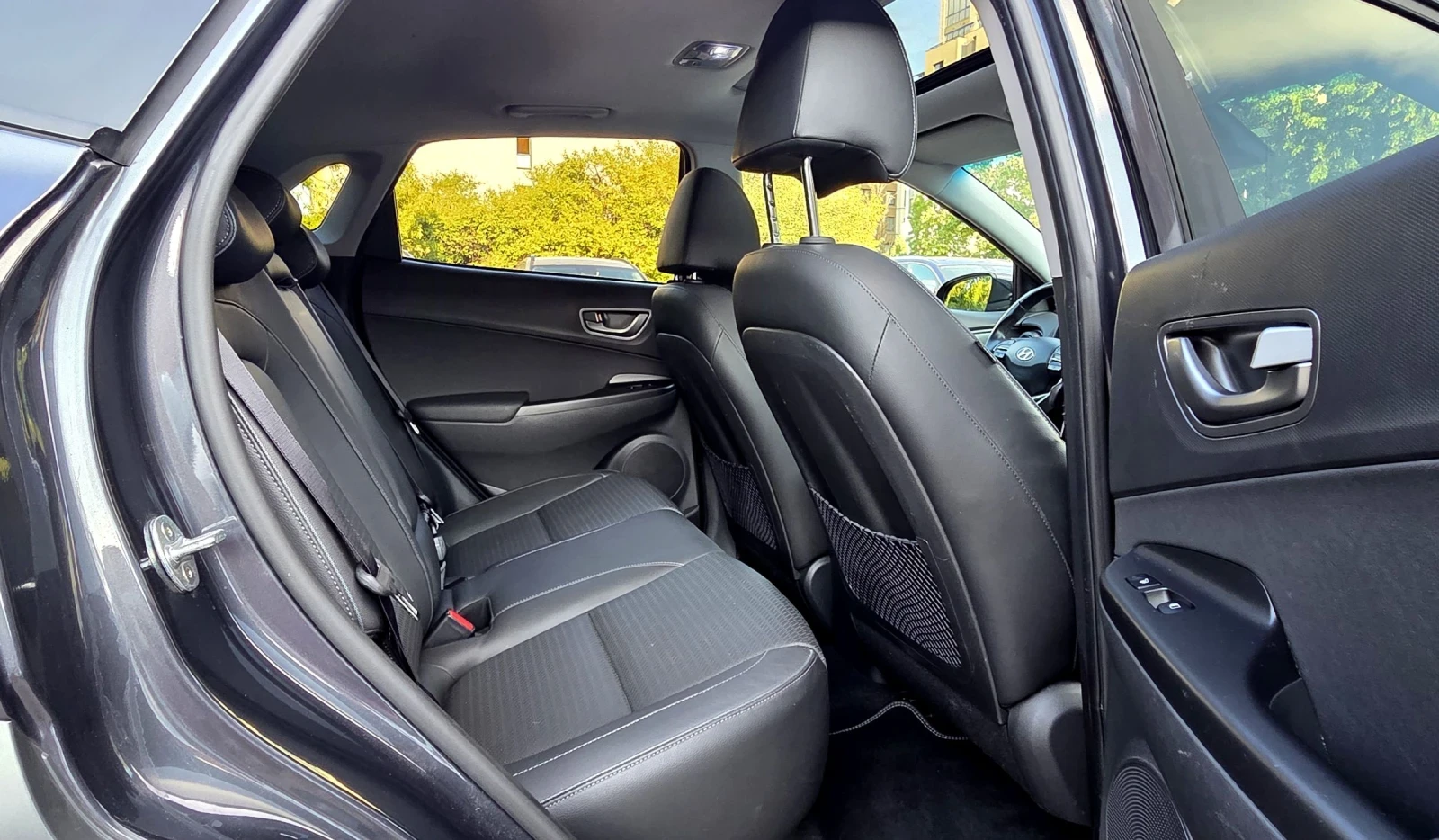Hyundai Kona, снимка 12 - Автомобили и джипове - 54692810