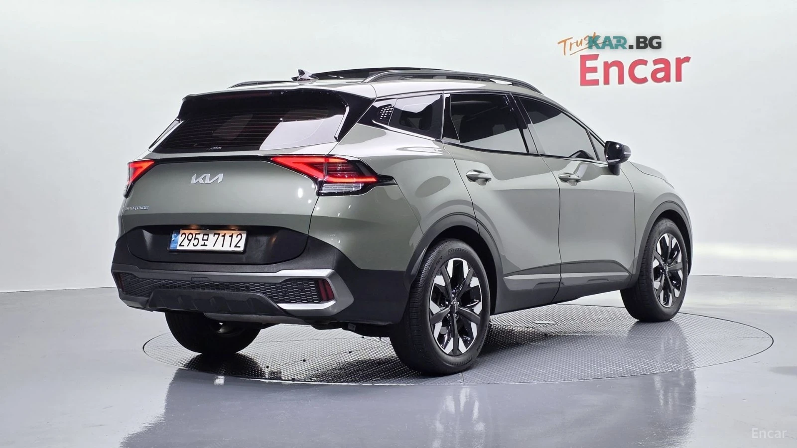 Kia Sportage 5TH GENERATION* PANO* NOBLESSE GRAVITY* 2WD* , снимка 2 - Автомобили и джипове - 55254544