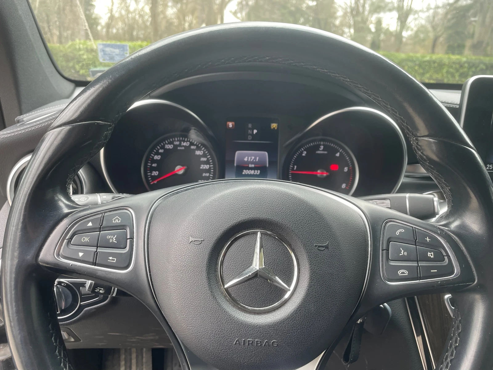 Mercedes-Benz GLC 220 DISTR| 360| 4MATIC, снимка 4 - Автомобили и джипове - 56059635