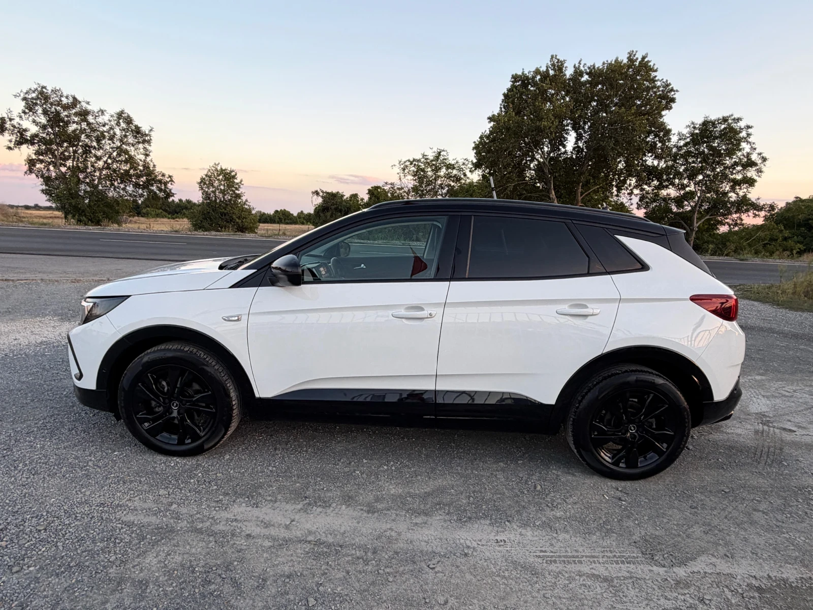 Opel Grandland X GS LINE / АВТОМАТИК / ЕВРО6 / 72 000 км / FACELIFT, снимка 8 - Автомобили и джипове - 56075556