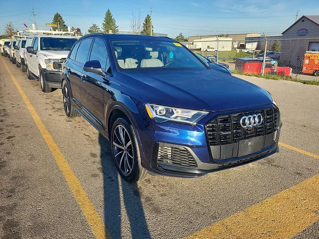 Audi Q7 55 Tfsi Quattro Progressiv/ОБДУХ/ПАНО/7 МЕСТА , снимка 5 - Автомобили и джипове - 56300588