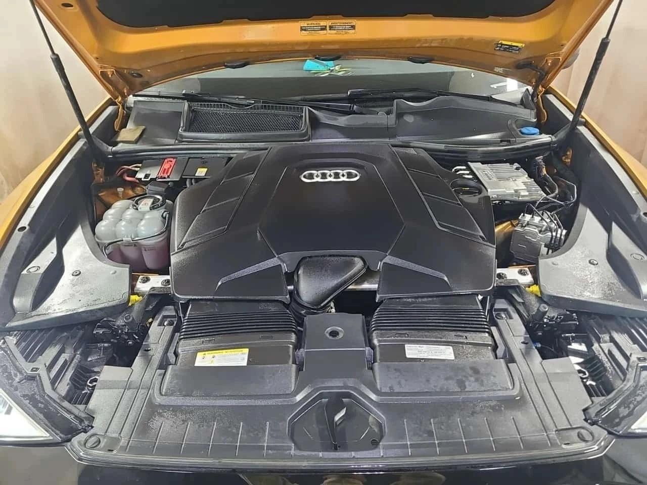 Audi Q8, снимка 8 - Автомобили и джипове - 56707425
