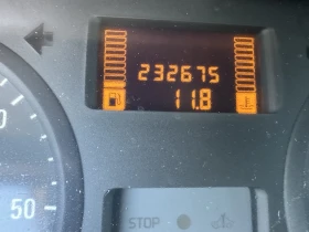 Opel Vivaro, снимка 15