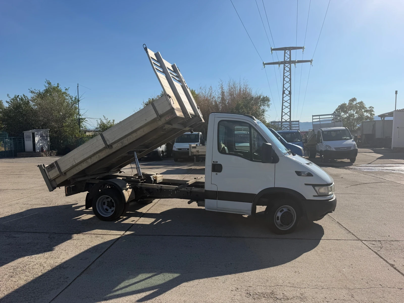 Iveco Daily 3.0HPT* 35C14* Тристранен самосвал* 3.30 метра кош, снимка 7 - Бусове и автобуси - 56119554