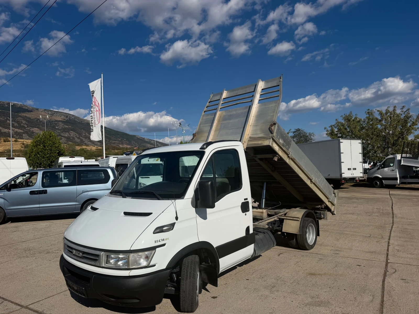 Iveco Daily 3.0HPT* 35C14* Тристранен самосвал* 3.30 метра кош, снимка 2 - Бусове и автобуси - 56119554