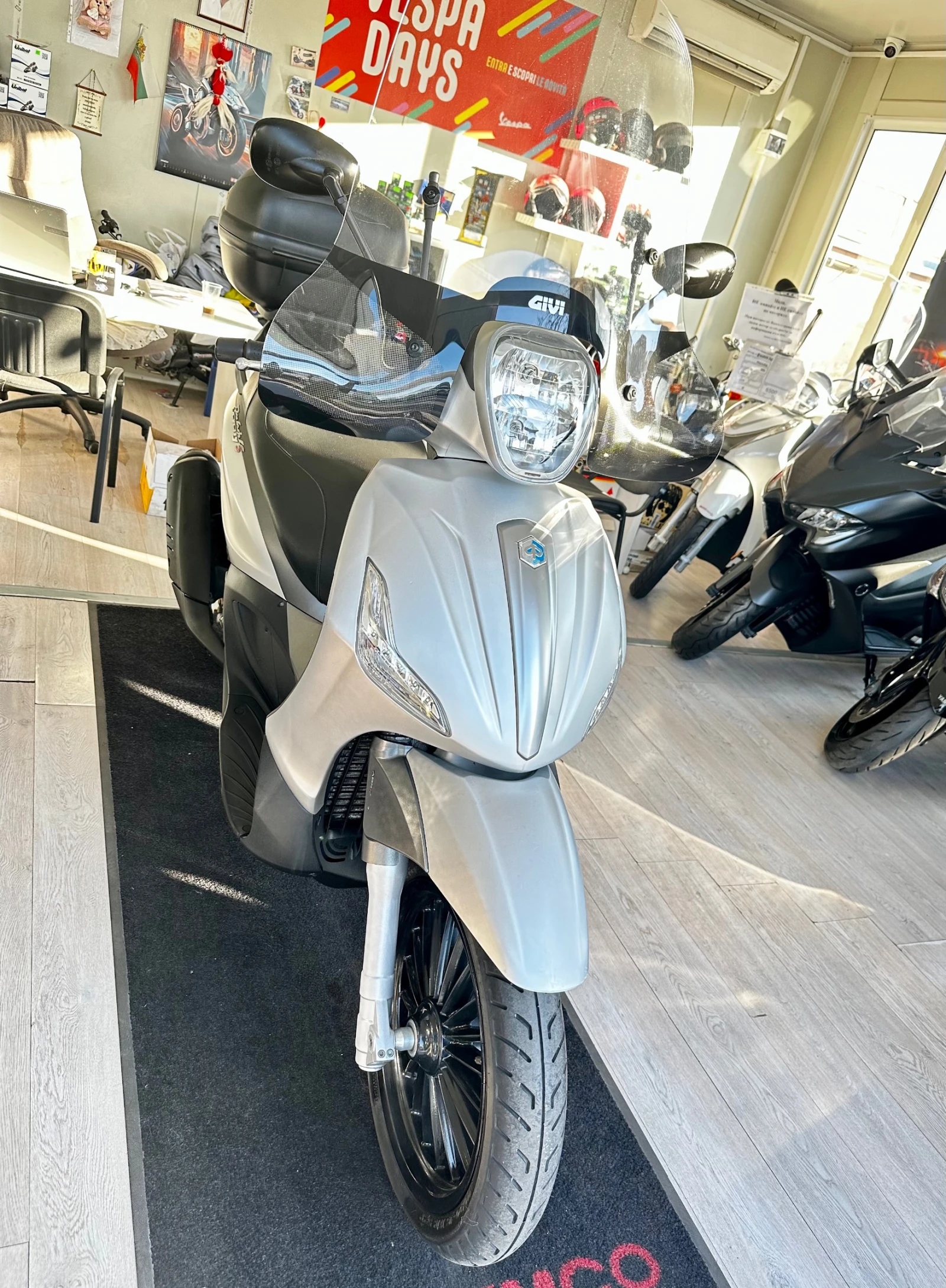 Piaggio Beverly 300S ABS/ASR/LED 11.2018. | Mobile.bg   12