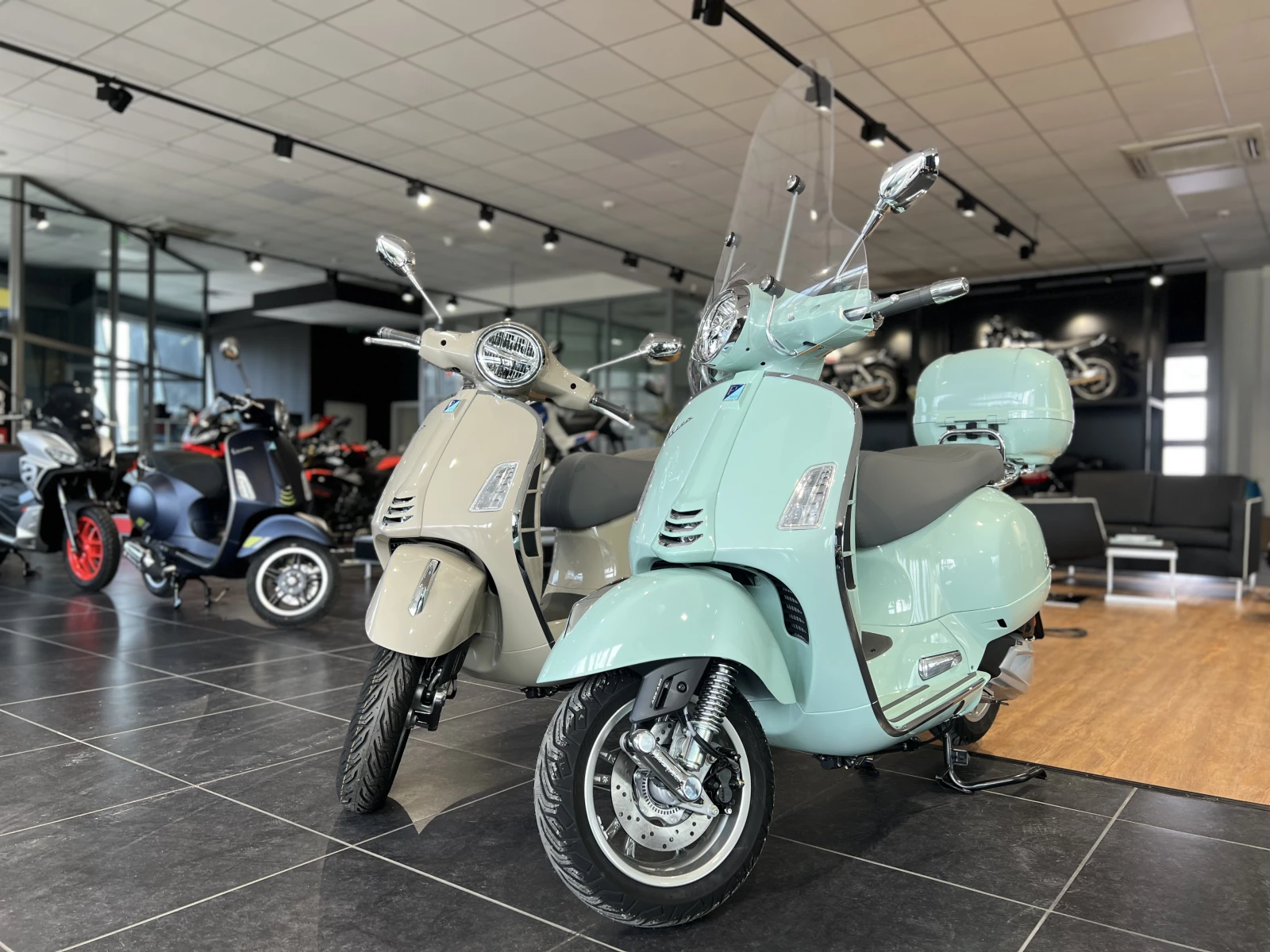 Vespa GTS 310 - изображение 2