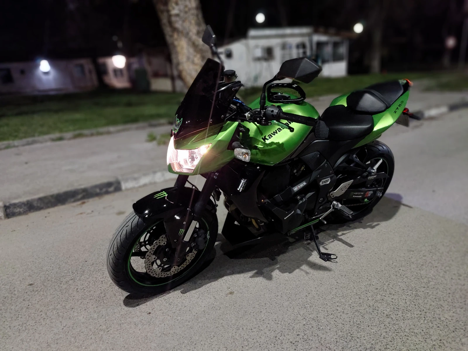 Kawasaki Z Z750, снимка 8 - Мотоциклети и мототехника - 53941760