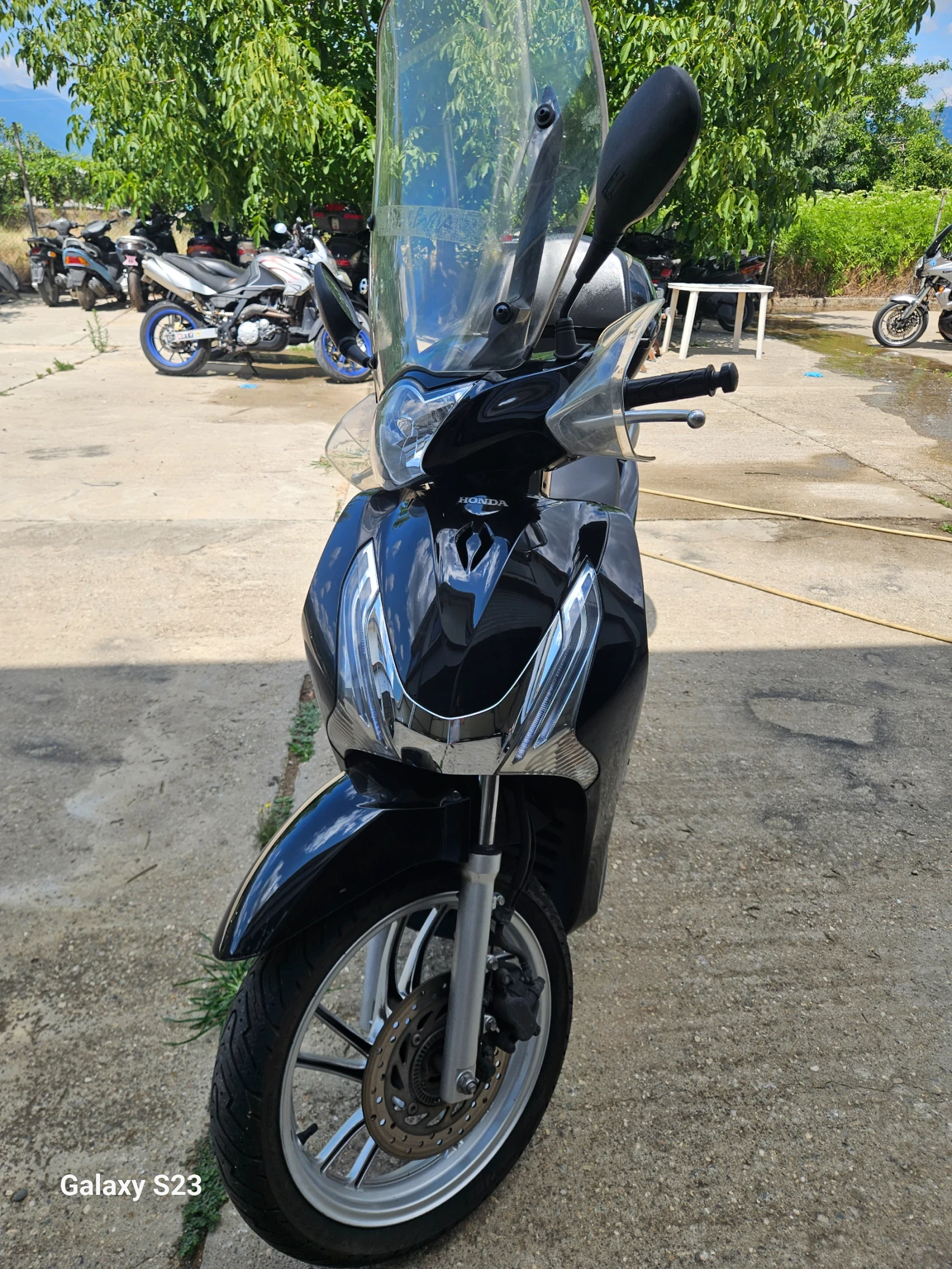 Honda Sh Perfektna 150 i, снимка 2 - Мотоциклети и мототехника - 55220840
