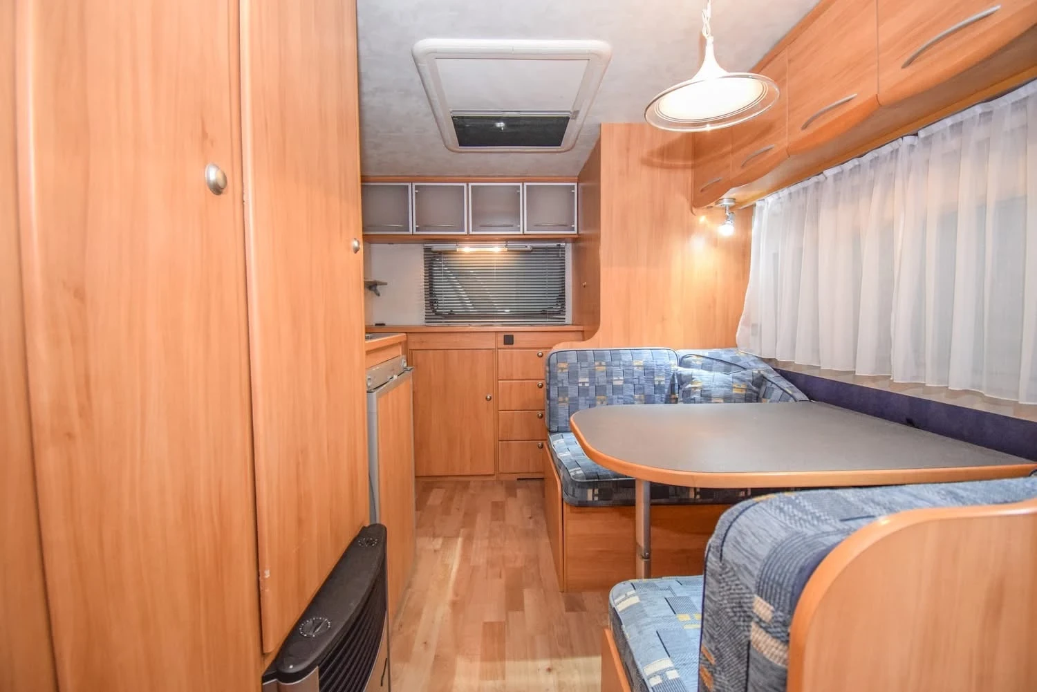 �������� Adria Adora 462 PH | Mobile.bg � ����������� 17