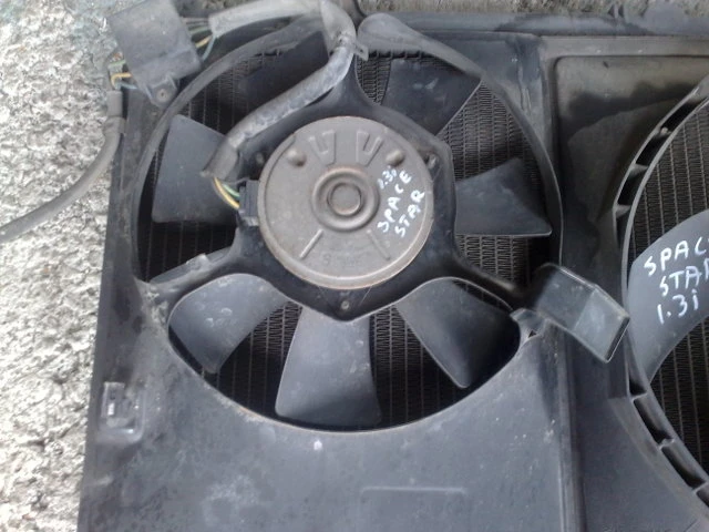 перка (2) за Мицубиши Спейс Стар 1.3и 99г. 