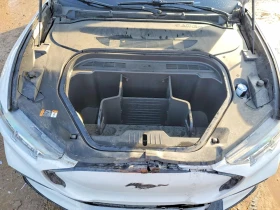 Ford Mustang Mach-E Premium, снимка 11