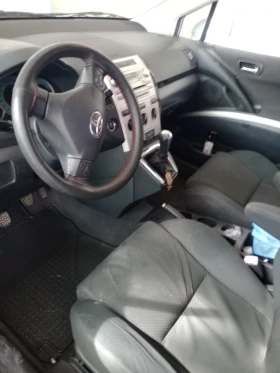 Toyota Corolla verso - 2900 € - 64732820 7