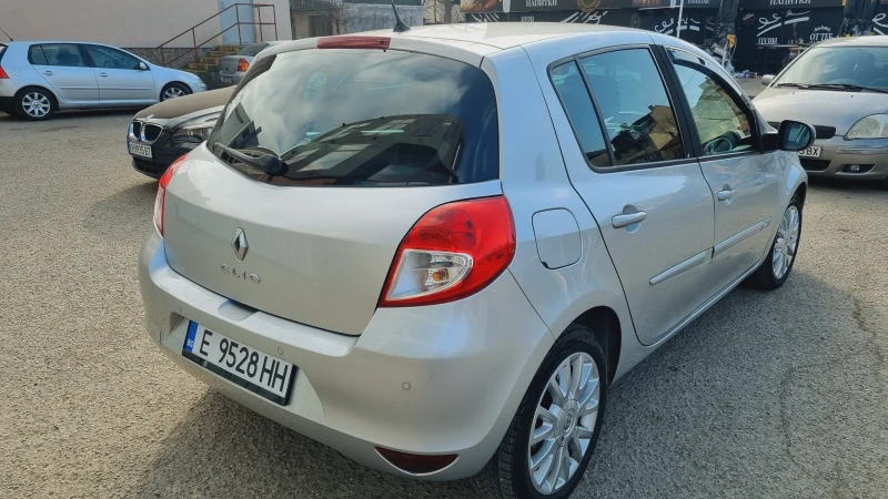 Renault Clio 1.2 , снимка 2 - Автомобили и джипове - 49143765