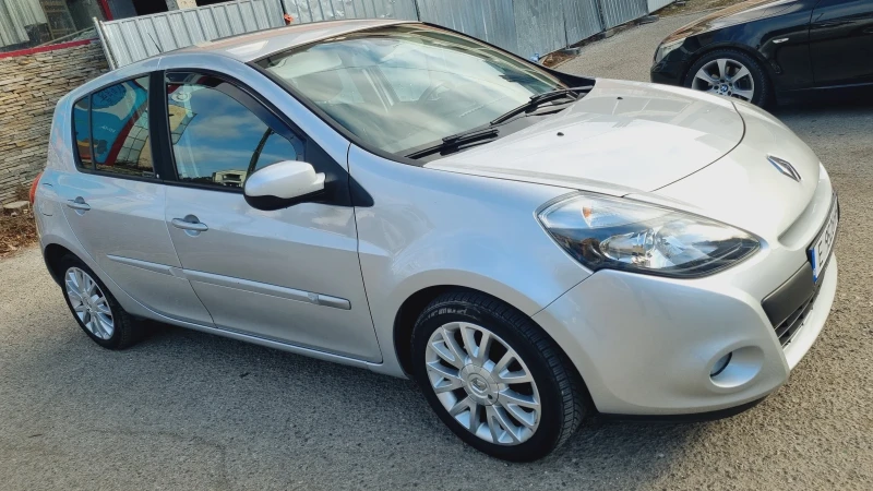 Renault Clio 1.2 , снимка 1 - Автомобили и джипове - 49143765