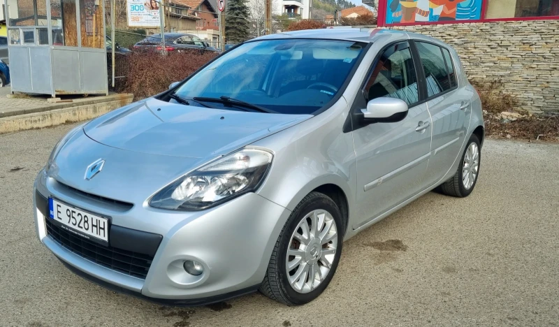 Renault Clio 1.2 , снимка 11 - Автомобили и джипове - 49143765