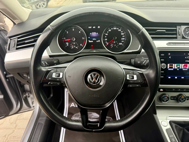 VW Passat Като нов* Реален* Нави* Топ* Перфектен* , снимка 13 - Автомобили и джипове - 51752968