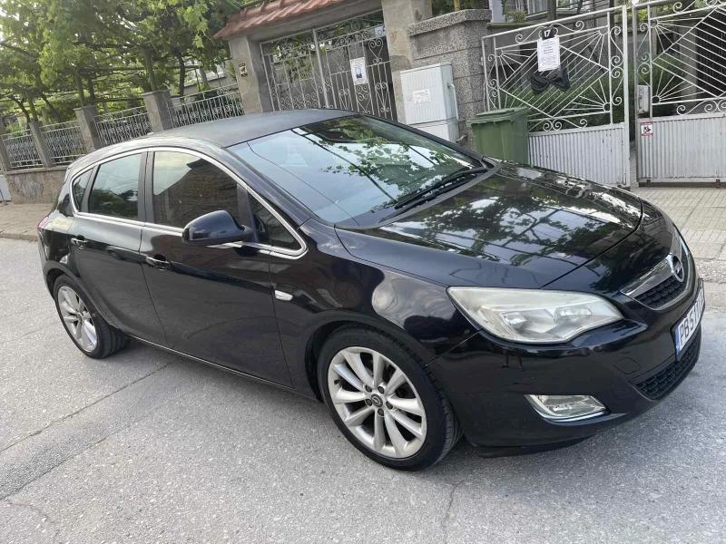 Opel Astra Astra J COSMO, снимка 7 - Автомобили и джипове - 52472698