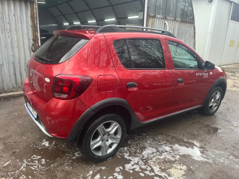 Dacia Sandero, снимка 2 - Автомобили и джипове - 52694476