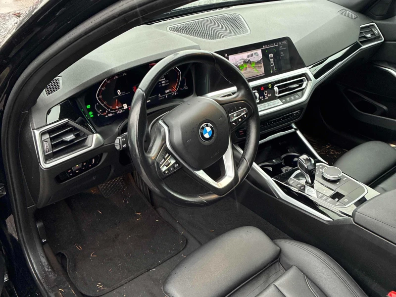 BMW 330 CARFAX * * АВТО КРЕДИТ * * , снимка 6 - Автомобили и джипове - 52795460