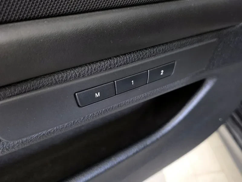 BMW M5, снимка 16 - Автомобили и джипове - 55185950