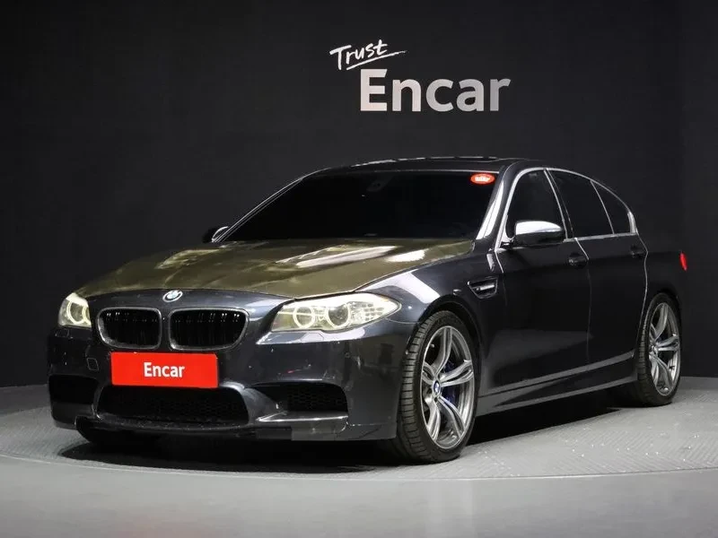 BMW M5