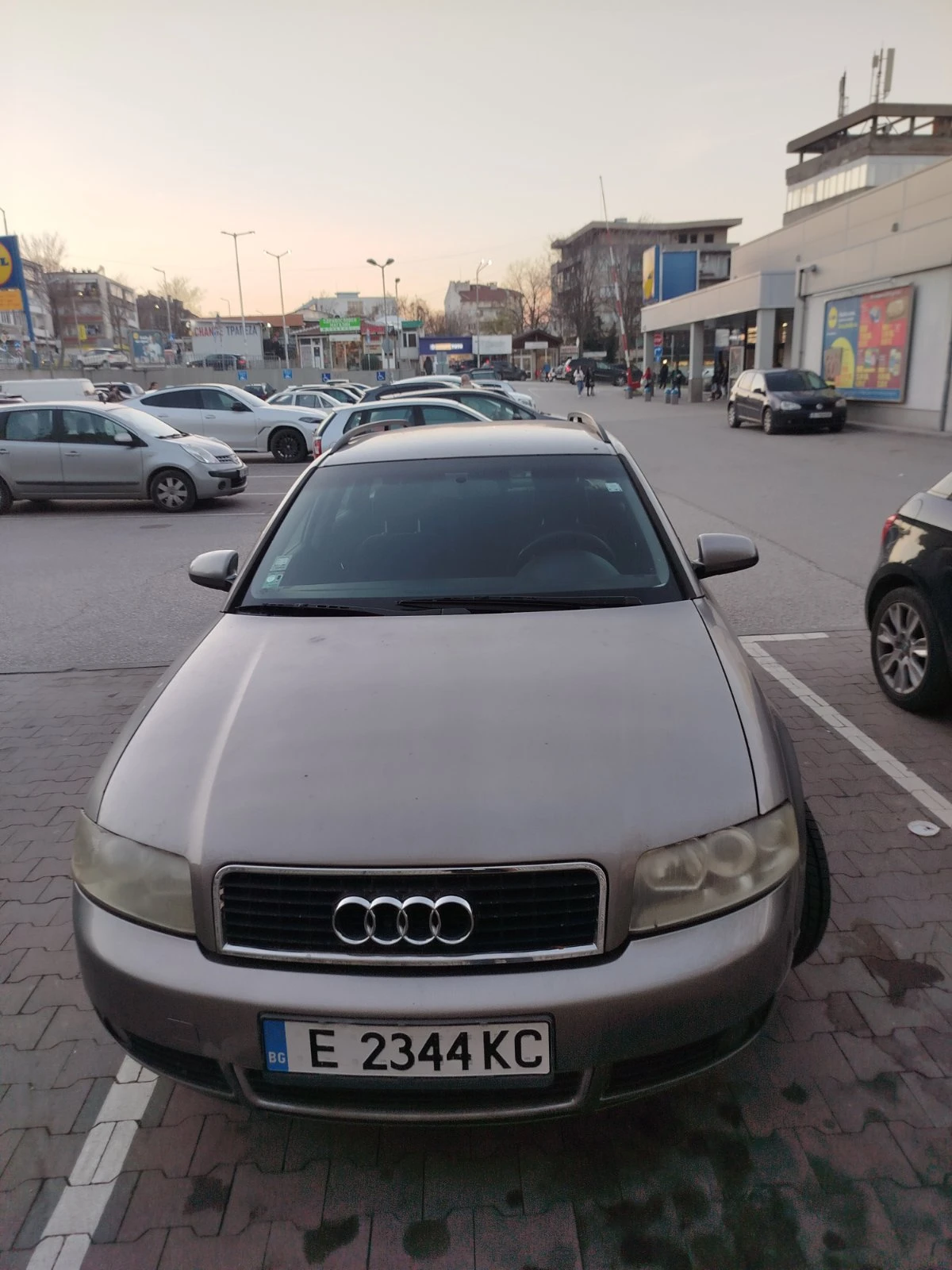 Audi A4 AVANT 1.9 TDI, снимка 1
